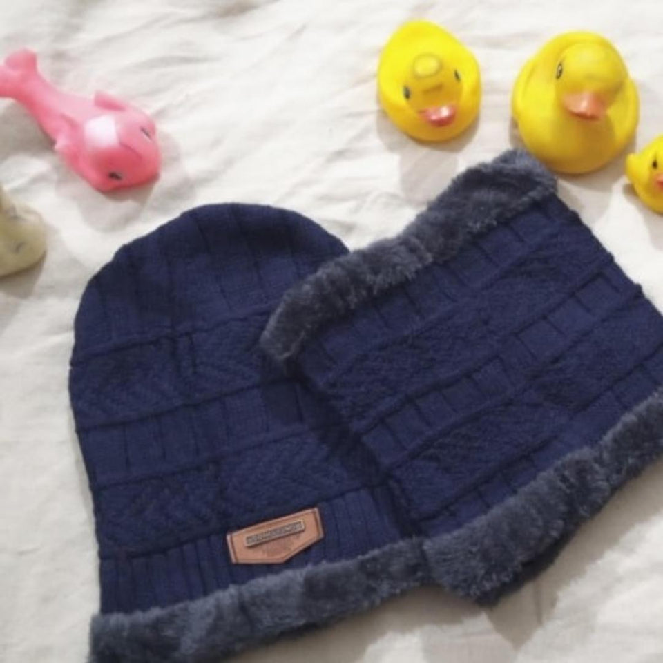 Cozy wool Beanie and Neck Warmer Set 2 pcs
